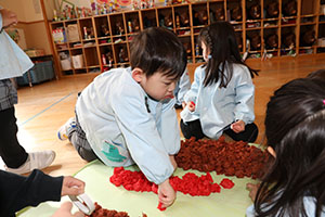 作品展のかんばんの制作　ことり