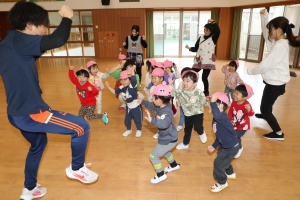 体操教室　楽しかったね　ひよこ