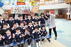 もうすぐ作品展　記念撮影が行われました　年少・年中・年長