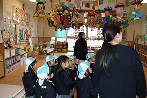 作品展の見学をしました　全クラス