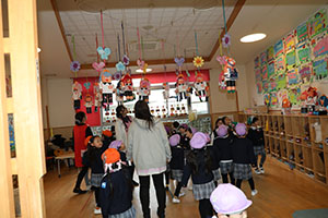 作品展の見学をしました　全クラス