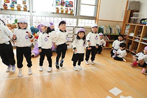 カードめくり競争　すみれ