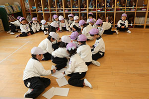 カードめくり競争　すみれ