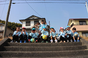 お散歩へでかけました　さくら・りす