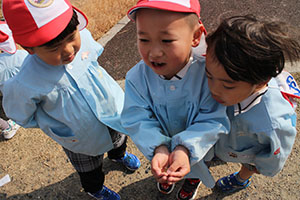 お散歩へでかけました　さくら・りす