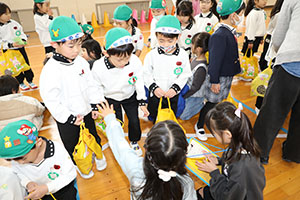 八郷小学校で交流会がありました