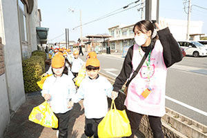八郷小学校で交流会がありました