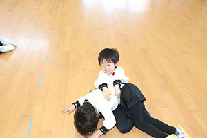 体操教室　ー跳び箱ー　ひまわり