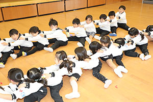 体操教室　ー跳び箱ー　ひまわり