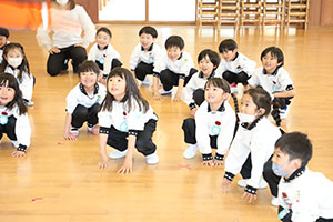 体操教室　ー跳び箱ー　さくら