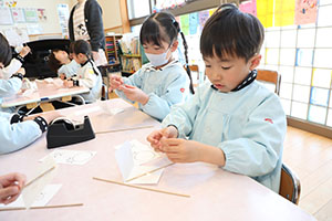 科学教室「色の不思議」　D・E