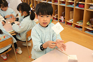 科学教室「色の不思議」　D・E