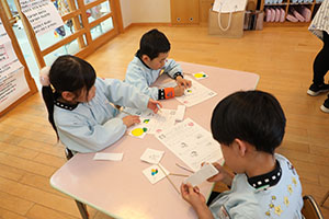 科学教室「色の不思議」　D・E