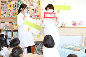 科学教室「色の不思議」　A・B・C