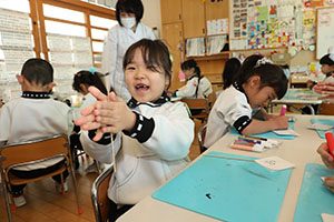 科学教室「色の不思議」　A・B・C