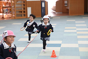 リレー楽しかったね　きりん・うさぎ・B