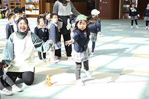 リレー楽しかったね　きりん・うさぎ・B