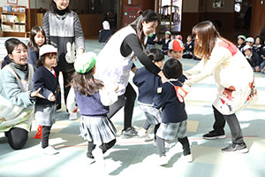 リレー楽しかったね　きりん・うさぎ・B