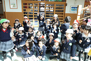 リレー楽しかったね　きりん・うさぎ・B