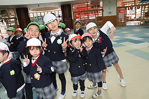 リレー楽しかったね　きりん・うさぎ・B