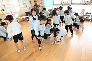 イングリッシュ　A・B