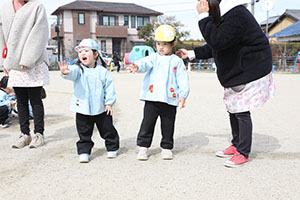 リレー楽しかったね　こあら・ぱんだ