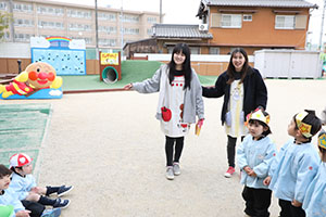 2月生まれの誕生会　「リレー」　 年少組