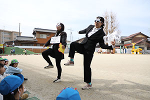 2月生まれの誕生会　「逃走中ゲーム」　 年長組