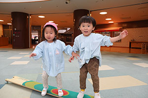 サーキット遊び　ひよこ・あひる・ぺんぎん