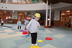 サーキット遊び　ひよこ・あひる・ぺんぎん