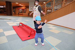 サーキット遊び　ひよこ・あひる・ぺんぎん