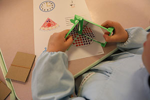 年中組の科学教室「鏡の不思議」　ひまわり・さくら・たんぽぽ