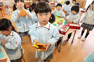 ハンバーガーの制作　ばら