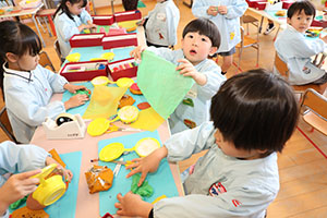 ハンバーガーの制作　ばら