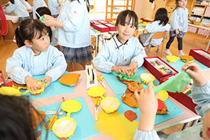 ハンバーガーの制作　ばら