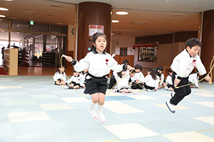 縄跳び大会　年中　NO．2