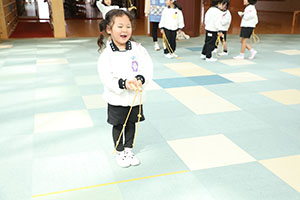 縄跳び大会　年中　NO．2