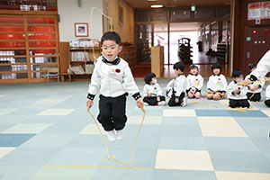 縄跳び大会　年中　NO．2