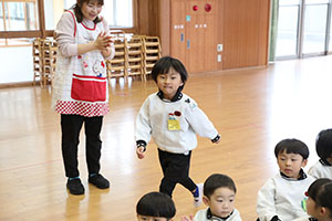 縄跳び大会　年中　NO．2