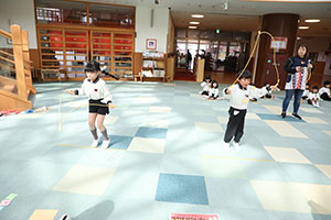 縄跳び大会　年中　NO．1