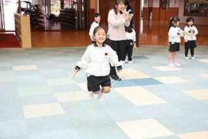 縄跳び大会　年中　NO．1