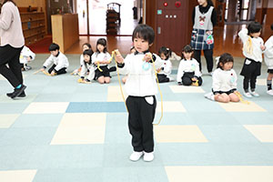 縄跳び大会　年中　NO．1