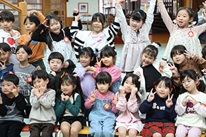 わくわくパーティ　集合写真の様子