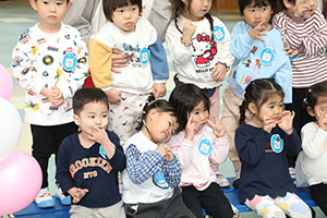 わくわくパーティ　集合写真の様子