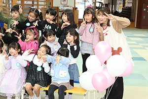 わくわくパーティ　集合写真の様子
