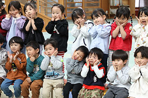 わくわくパーティ　集合写真の様子