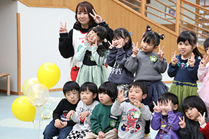 わくわくパーティ　集合写真の様子