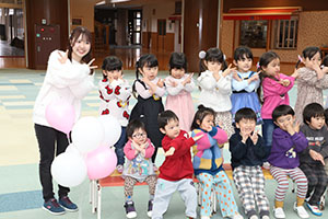 わくわくパーティ　集合写真の様子