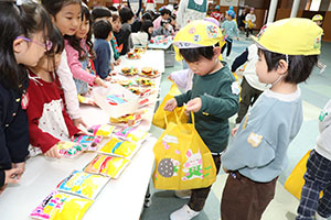 ひなまつりわくわくパーティ　ー2回目お買い物ー