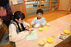 電車の制作　ことり